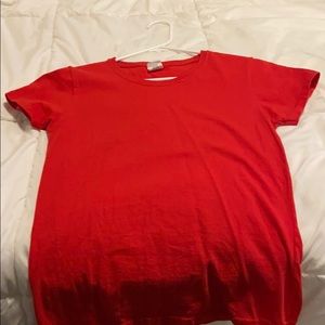 Basic red T-shirt